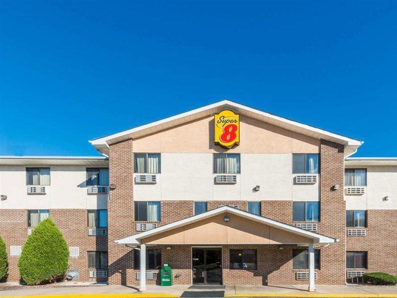 Super 8 By Wyndham Front Royal Ξενοδοχείο Εξωτερικό φωτογραφία