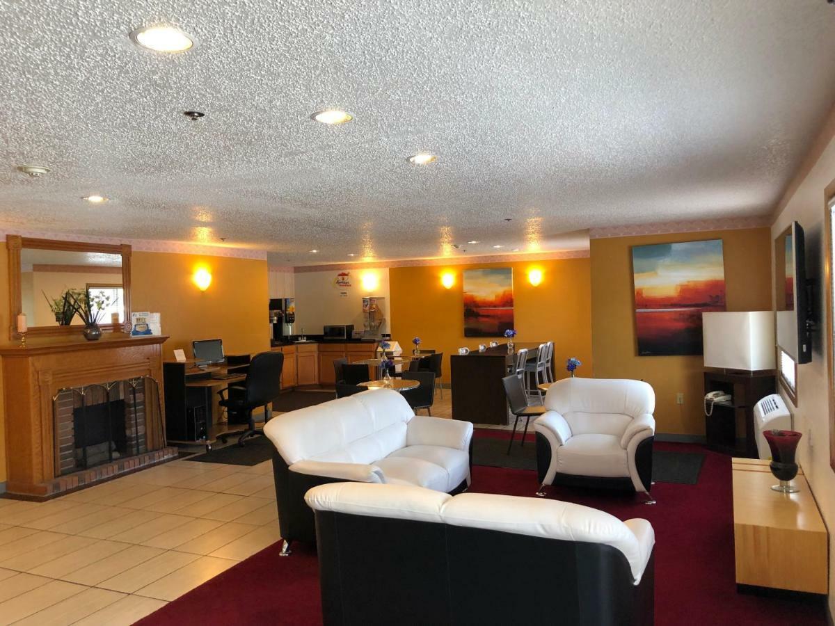 Super 8 By Wyndham Front Royal Ξενοδοχείο Εξωτερικό φωτογραφία